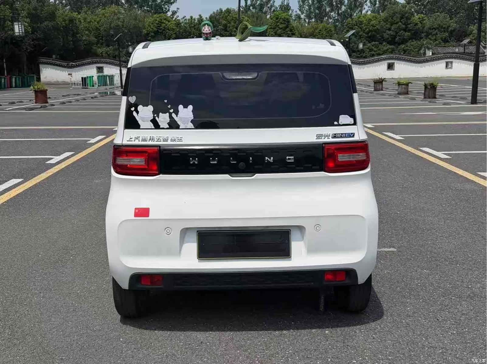 Wuling MINIEV, 2020 8