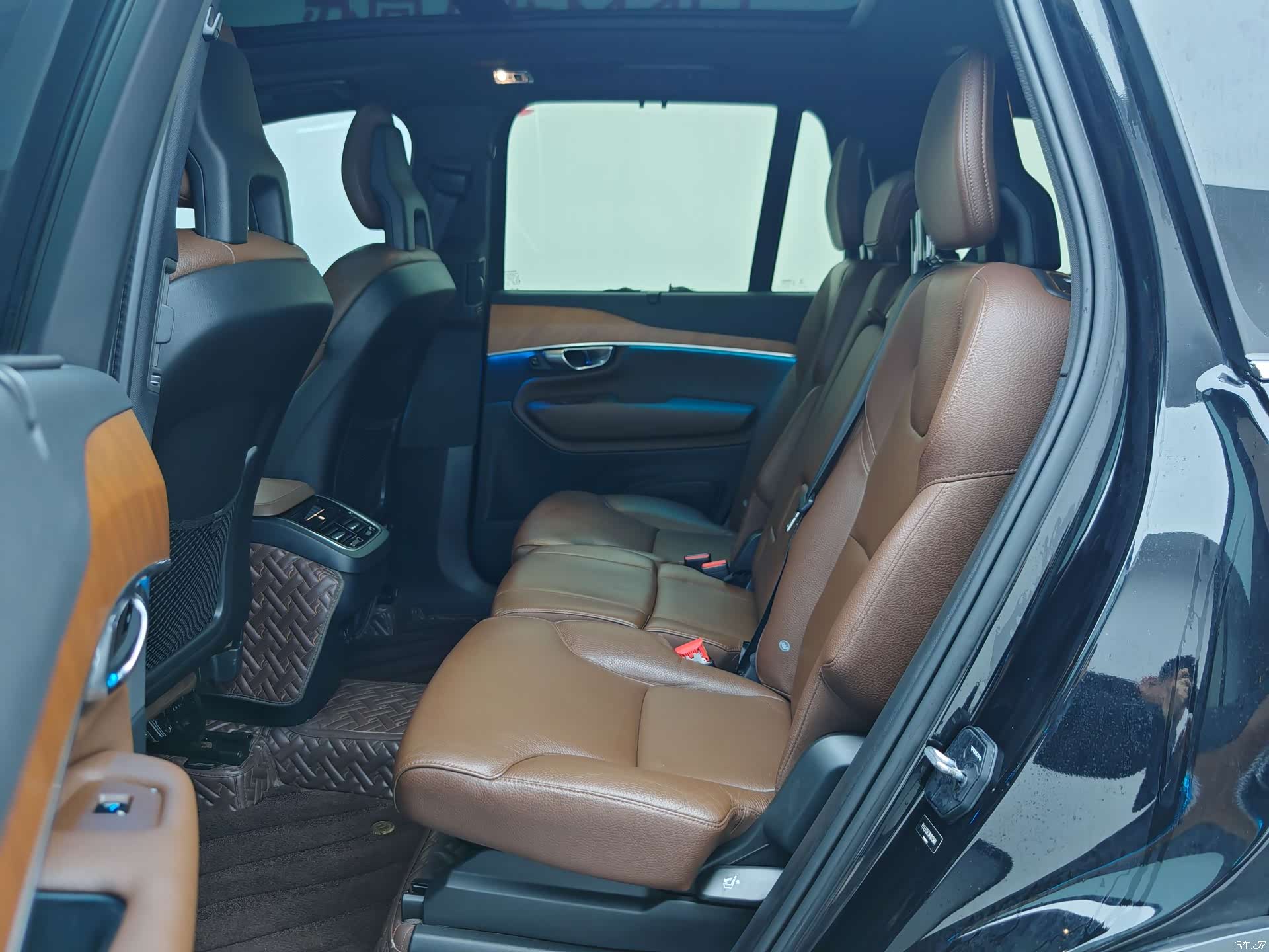 Volvo XC90, 2022 4