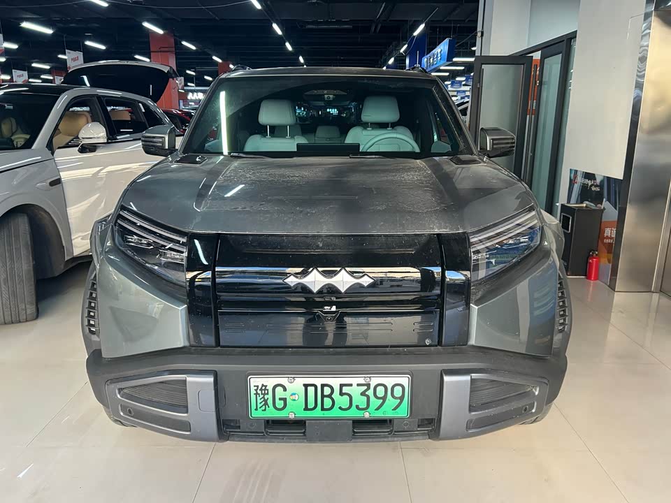 BYD Titanium 3