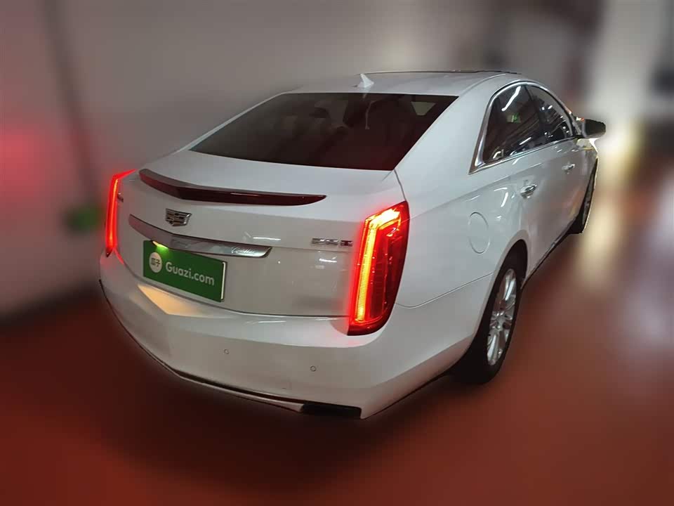 Cadillac XTS