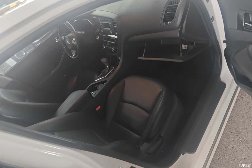 Kia K5, 2014 8