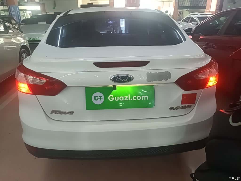 Ford Focus, 2015 6