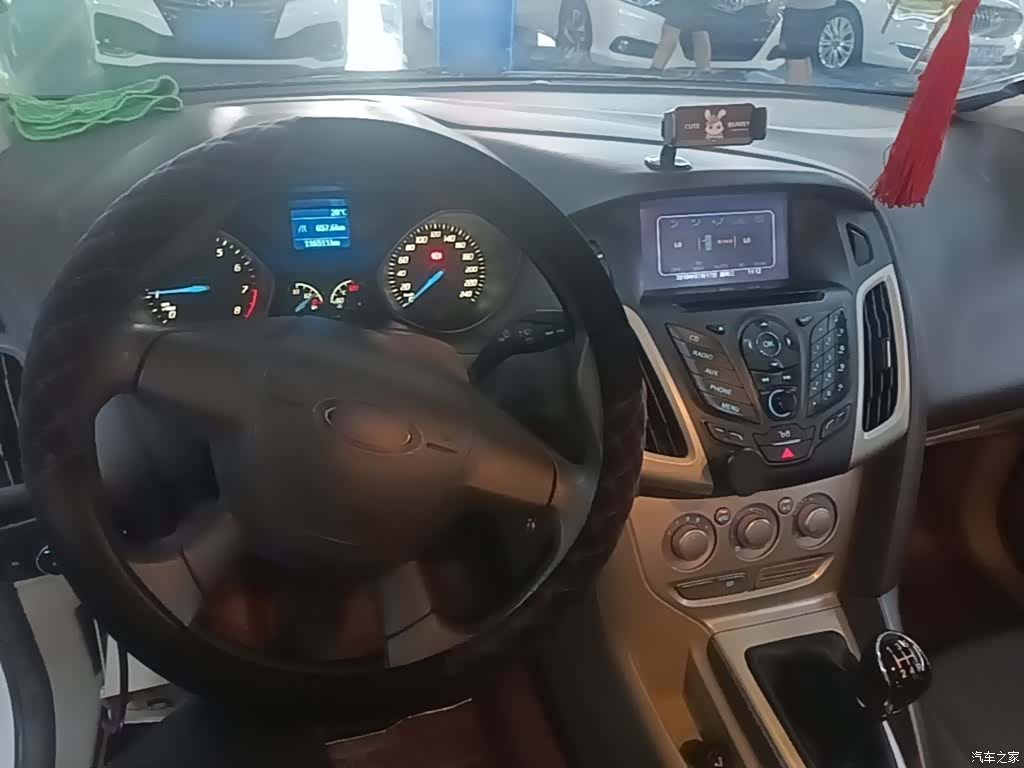 Ford Focus, 2015 10