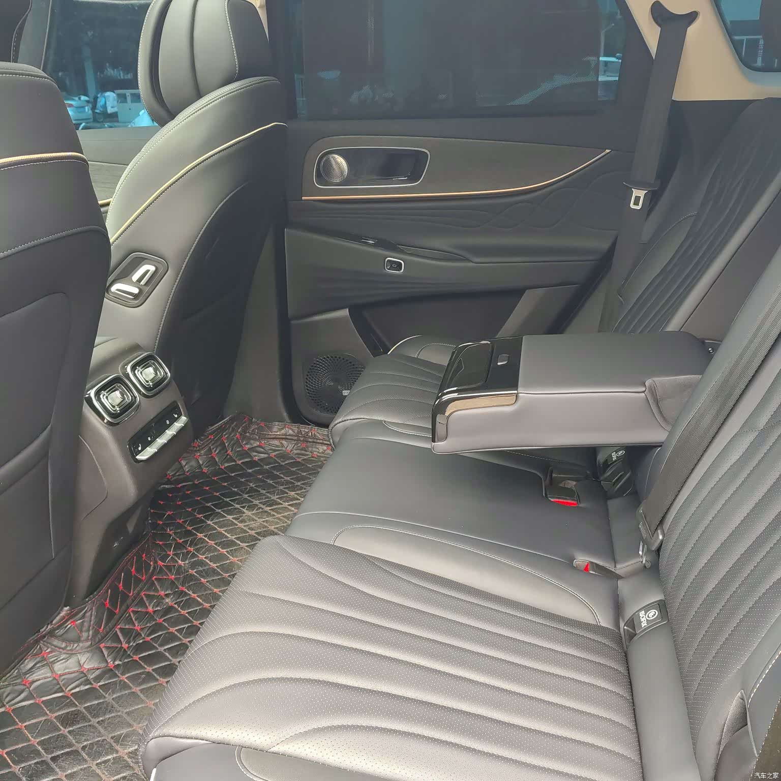 Chery Tiggo 9, 2023 13