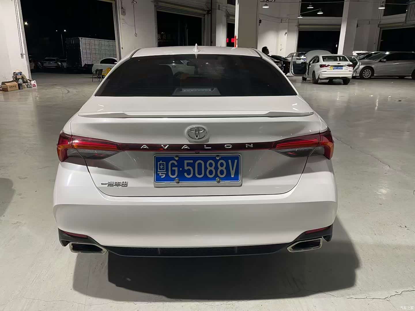 Toyota Avalon, 2023 2