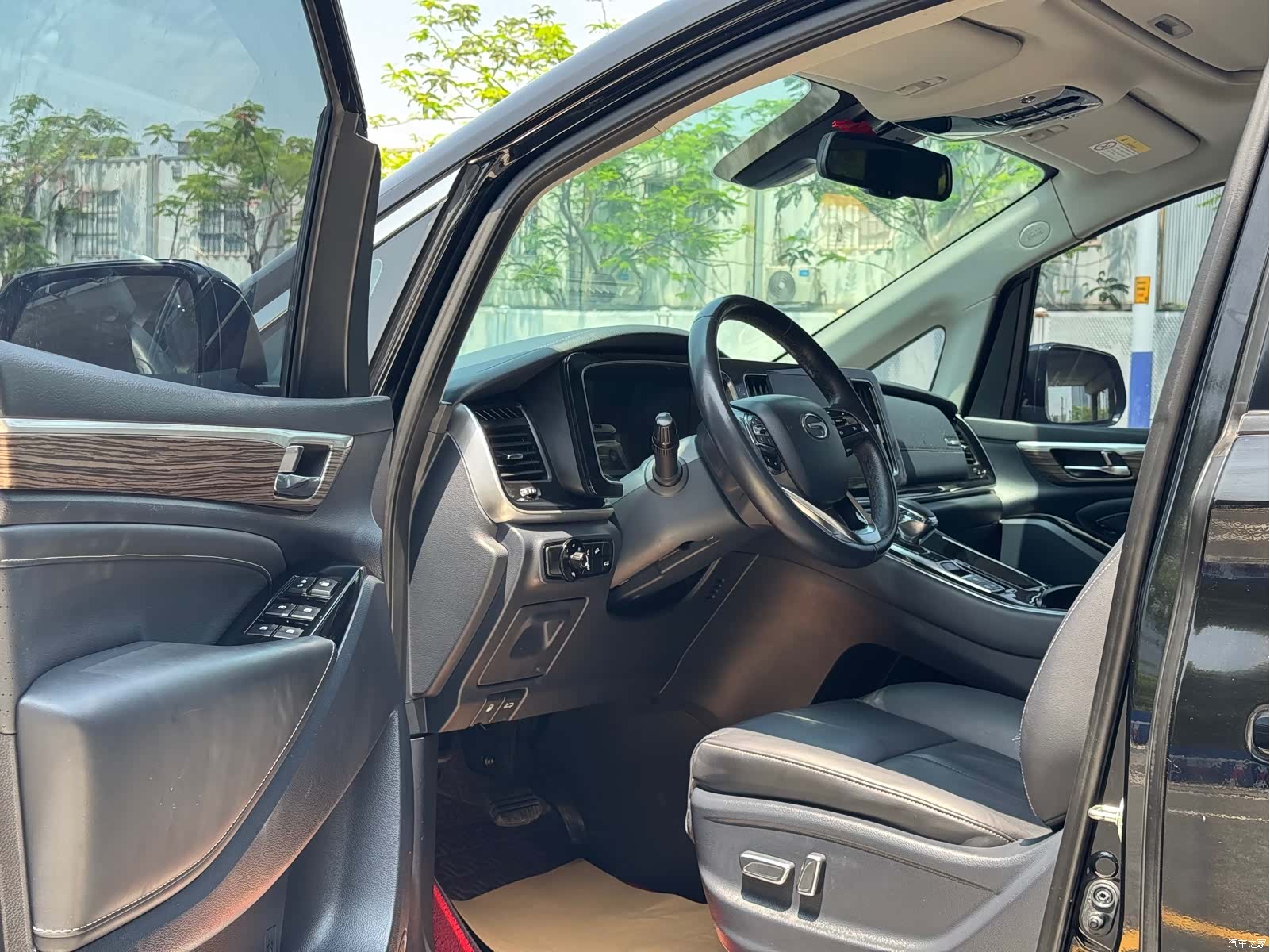 Trumpchi M8, 2022 8