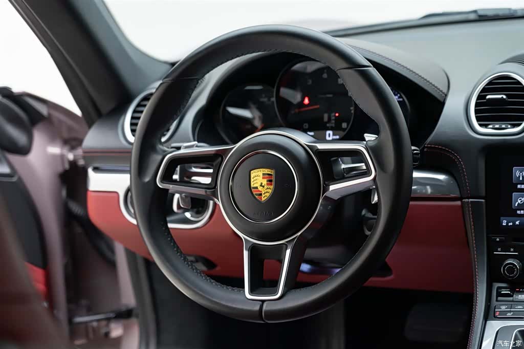 Porsche Cayman, 2022 14