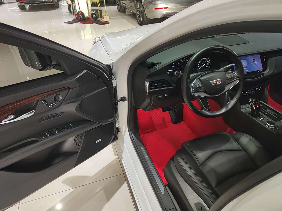 Cadillac CT6
