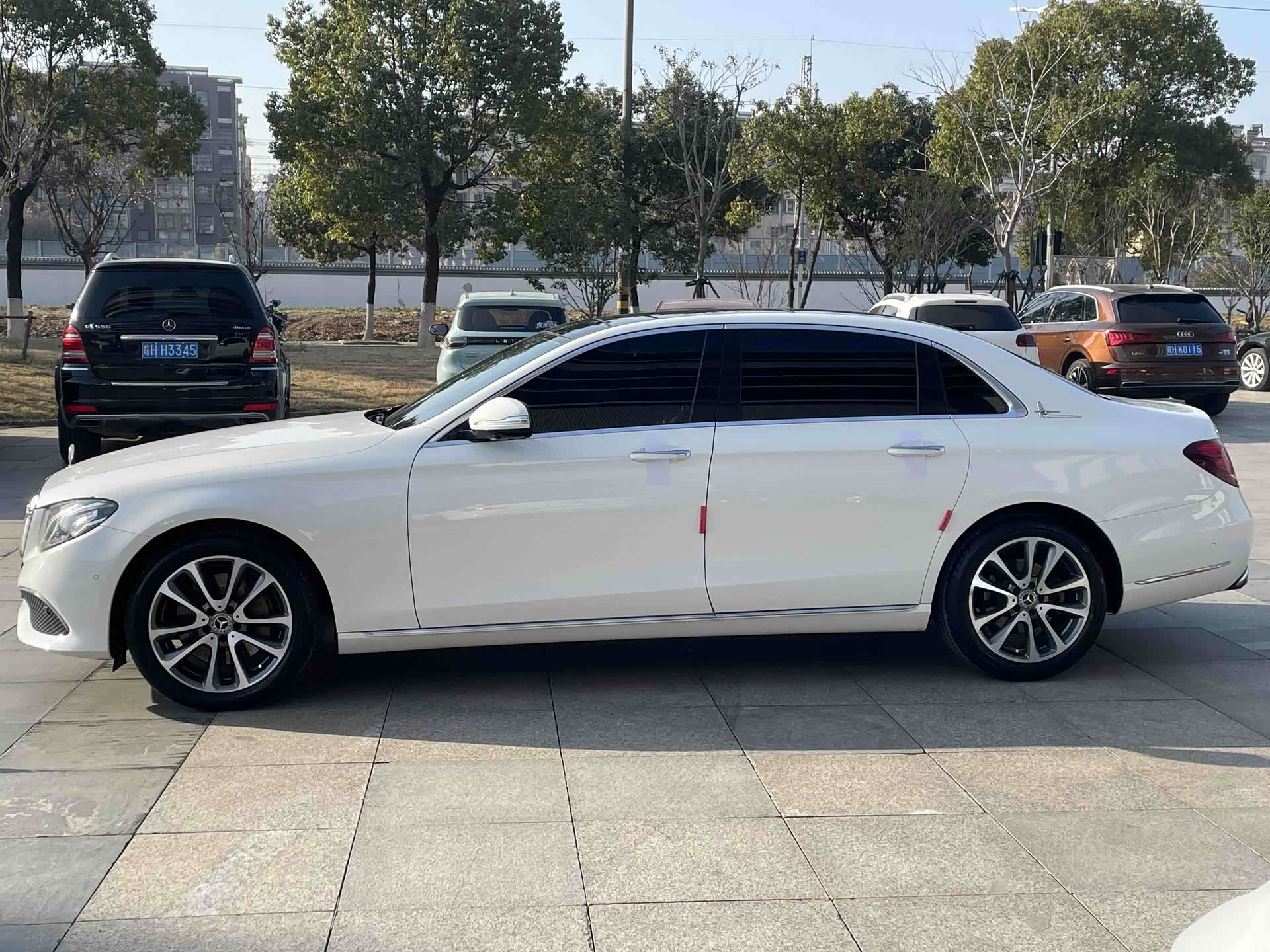 Mercedes-Benz E-Class, 2017 27