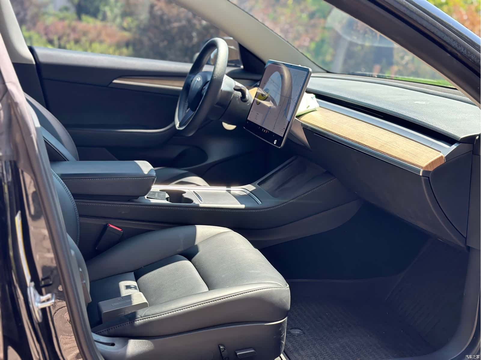 Tesla Model 3, 2021 17