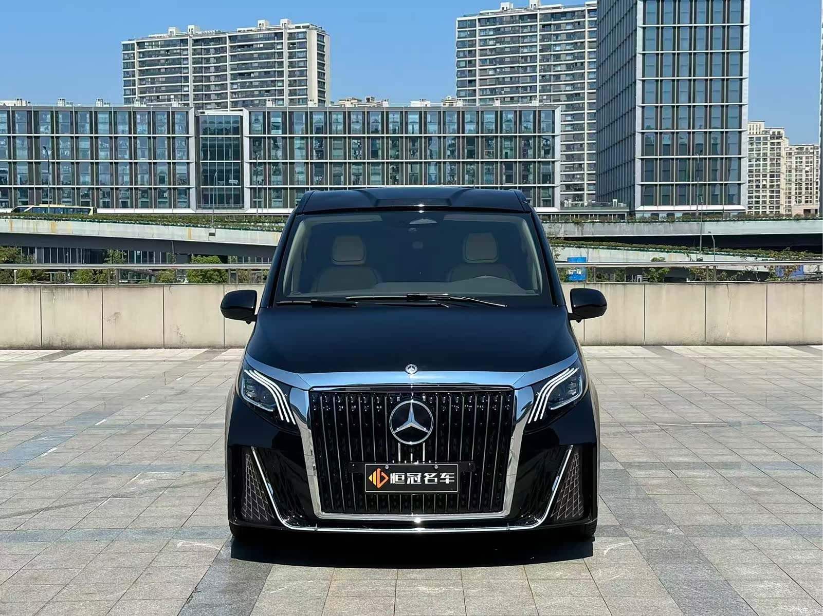 Mercedes-Benz 7, 2025 2