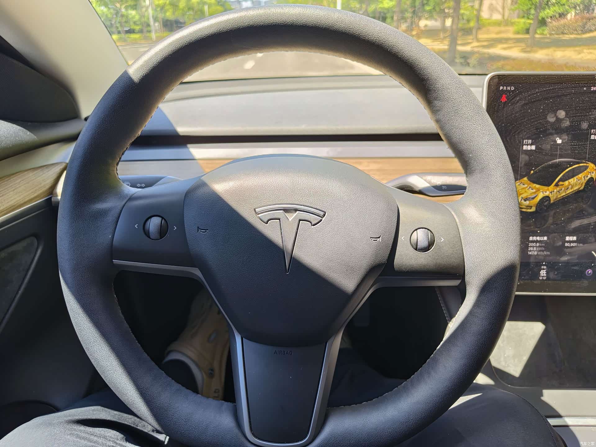 Tesla Model 3, 2023 14
