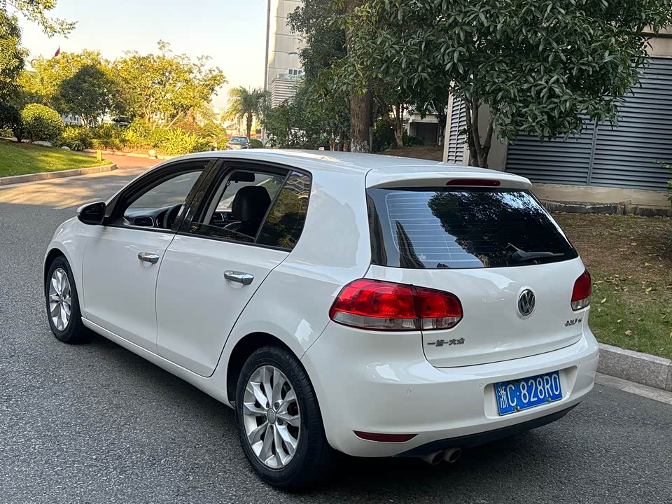 Volkswagen golf