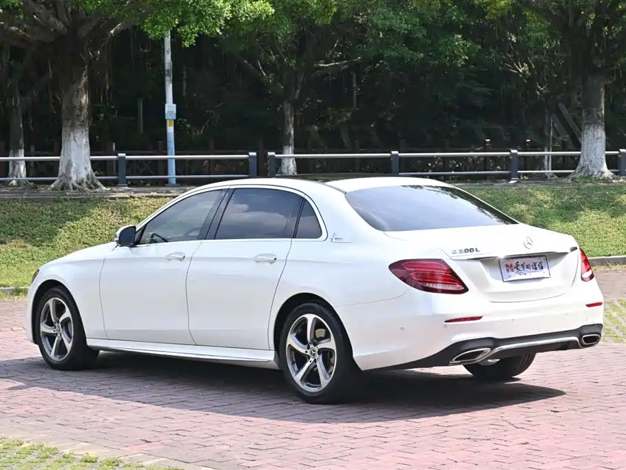 Mercedes-Benz E-class Mercedes-Benz E-class