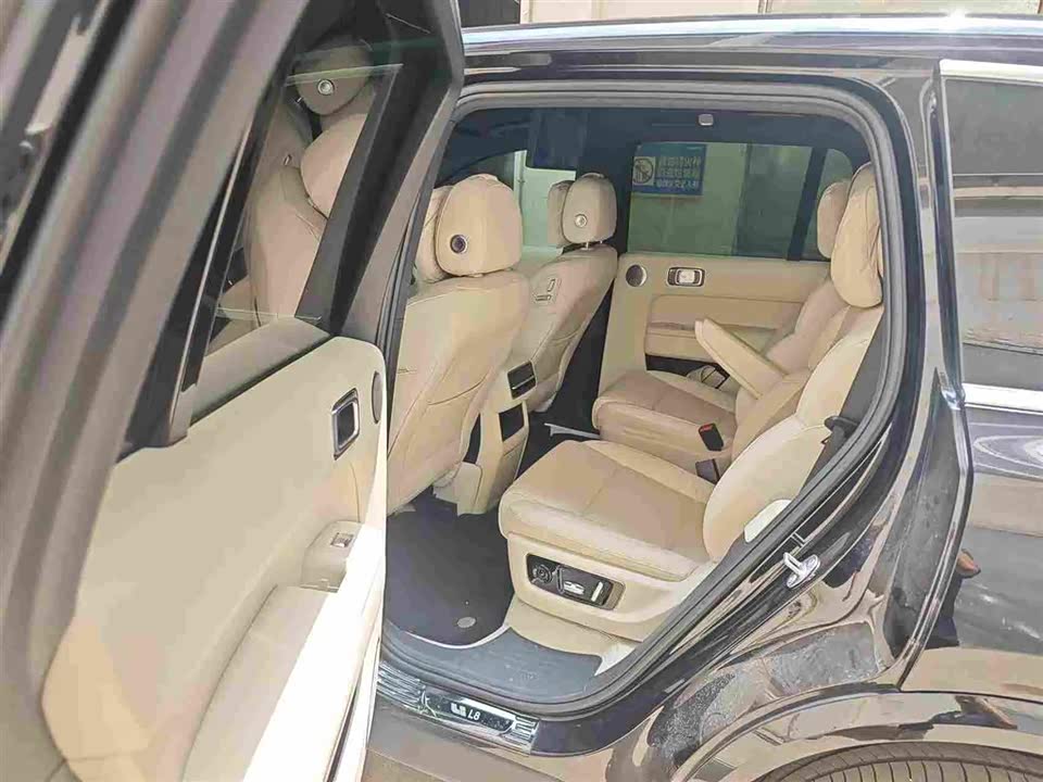 Li Auto Ideal L8 Li Auto Ideal L8