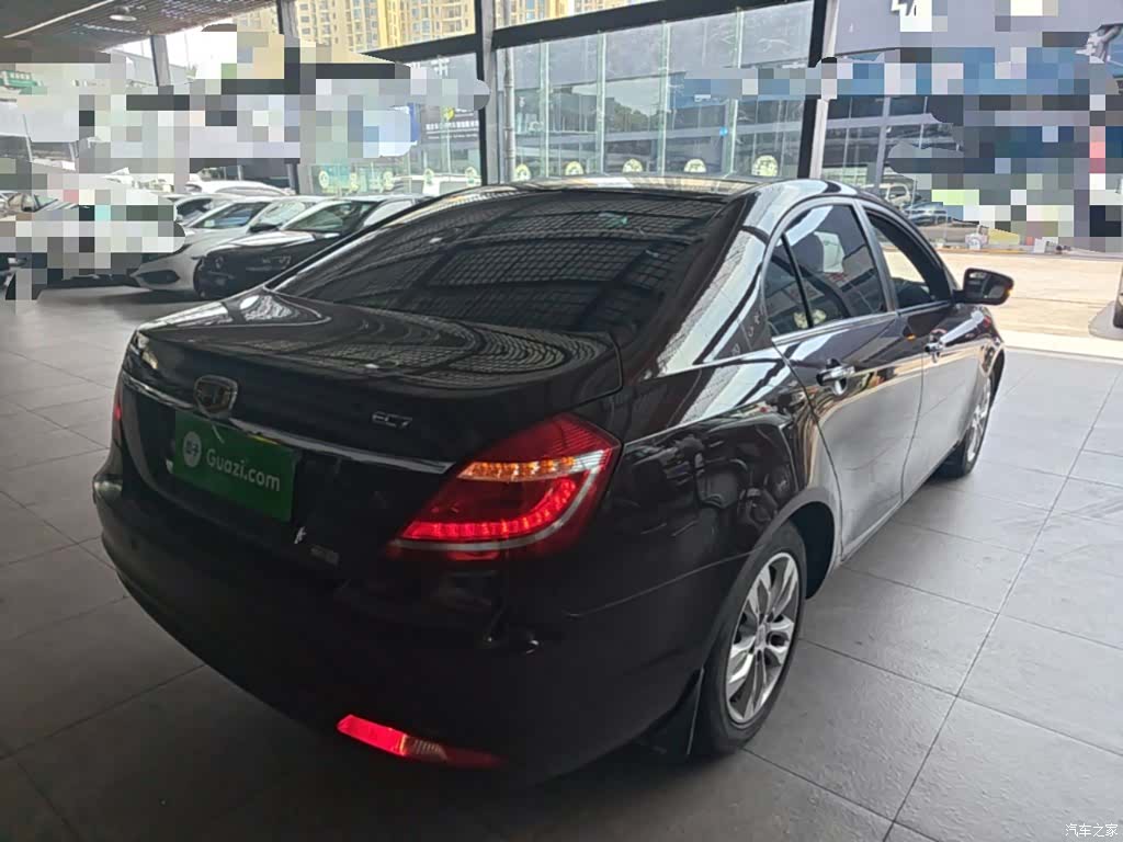 Geely Emgrand, 2015 7