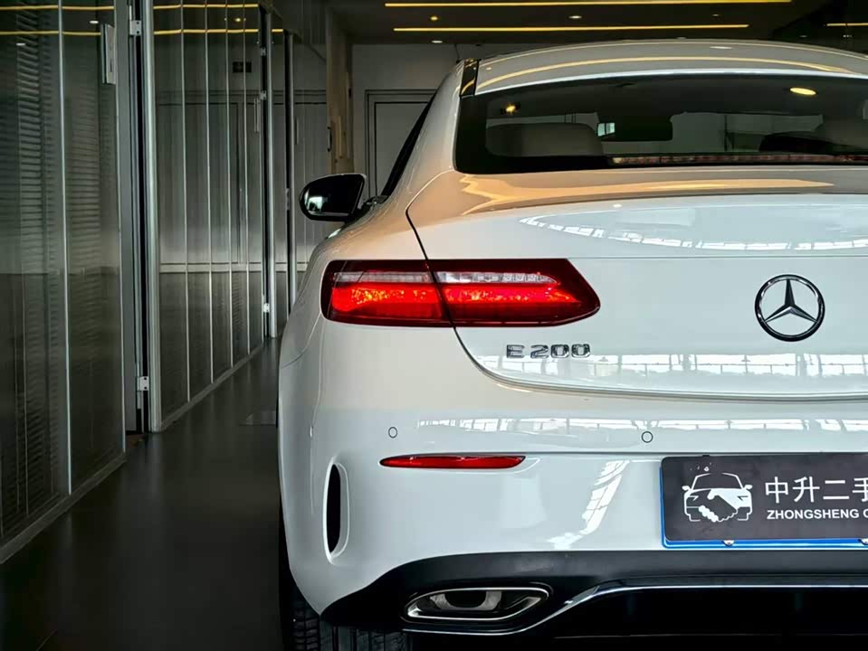 Mercedes-Benz E-class Mercedes-Benz E-class