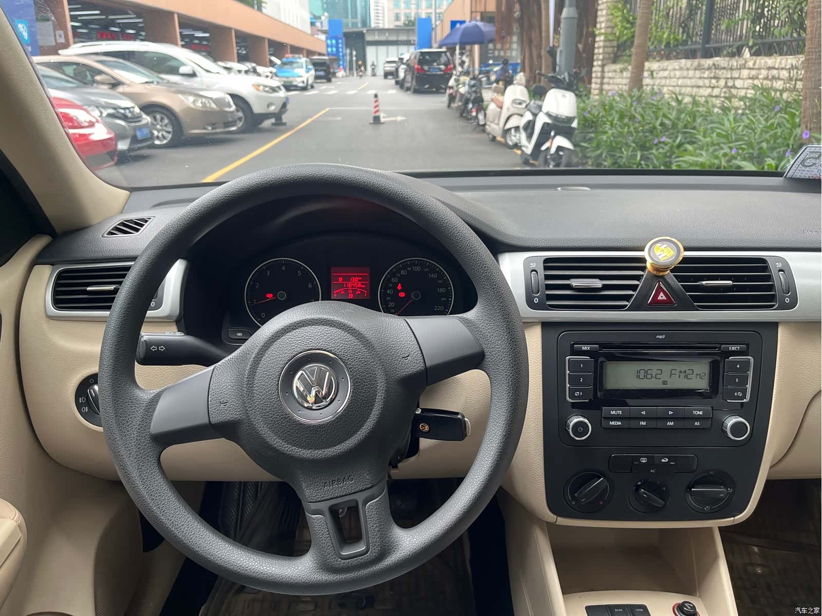 Volkswagen Bora, 2012 8