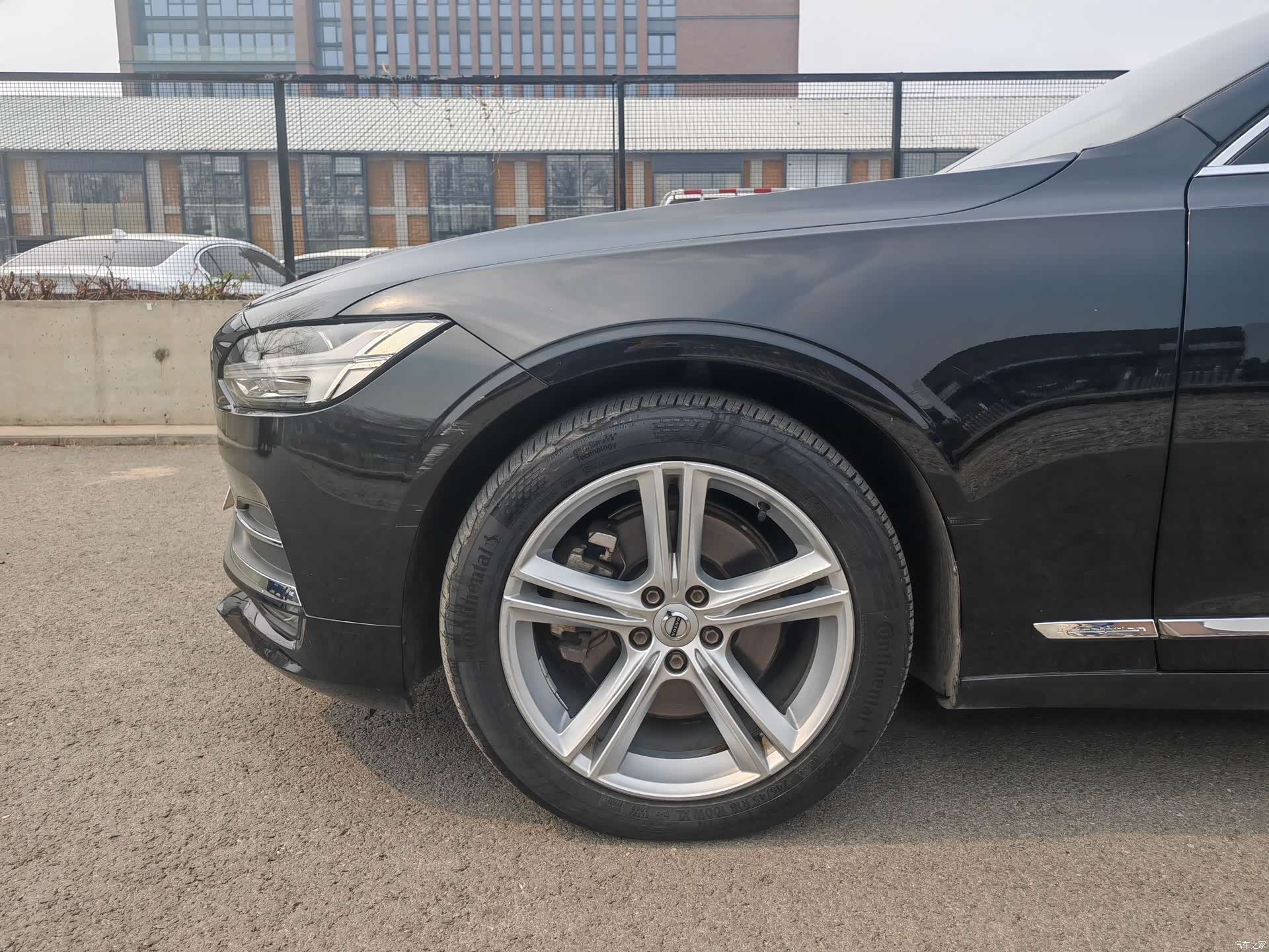 Volvo S90, 2019 27