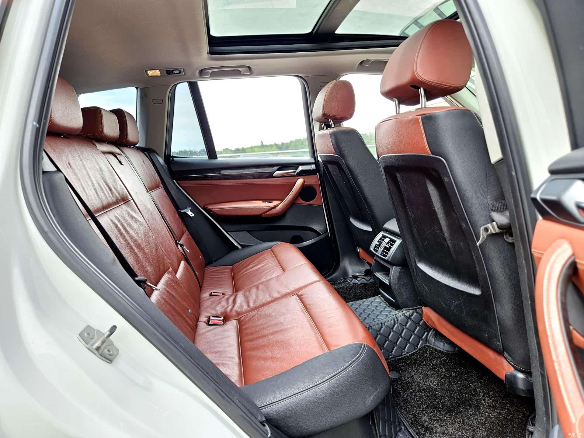BMW X3, 2012 8