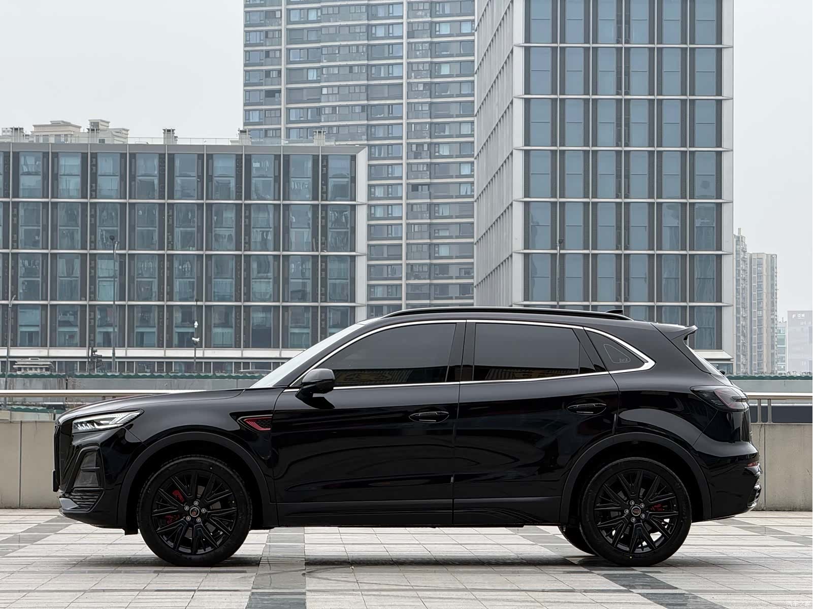 Hongqi HS5, 2025 2