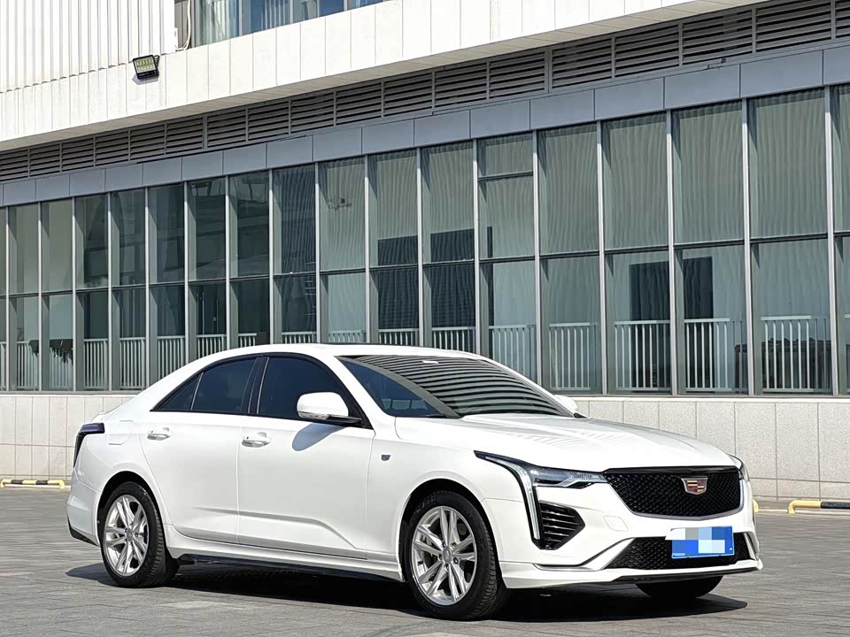 Cadillac CT4