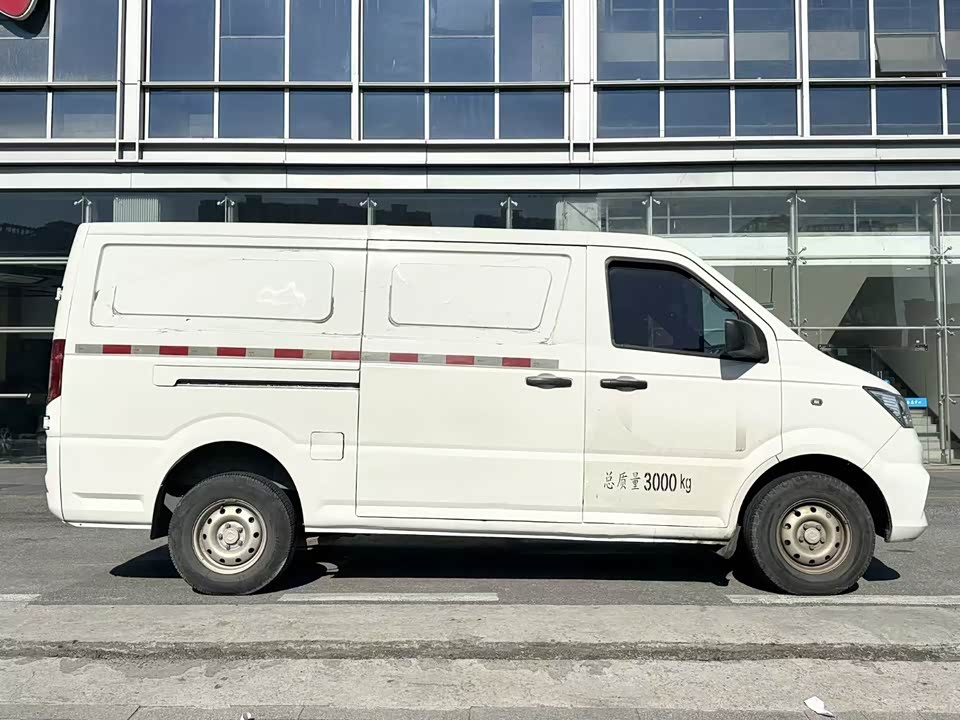 Dongfeng Yufeng Yufeng EM26