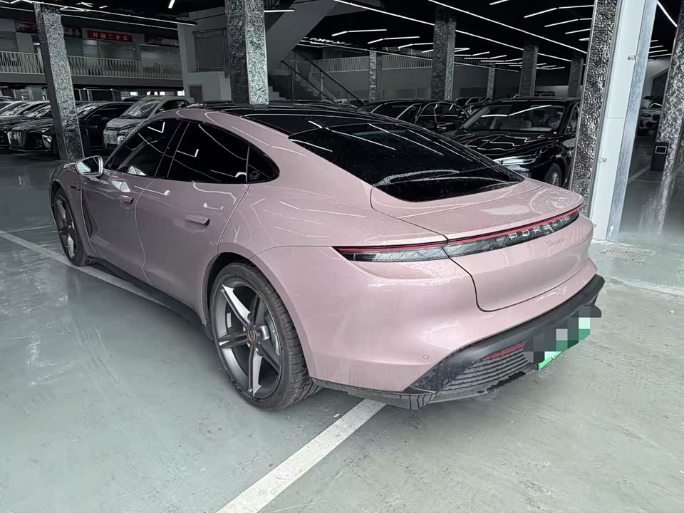 Porsche Taycan Porsche Taycan