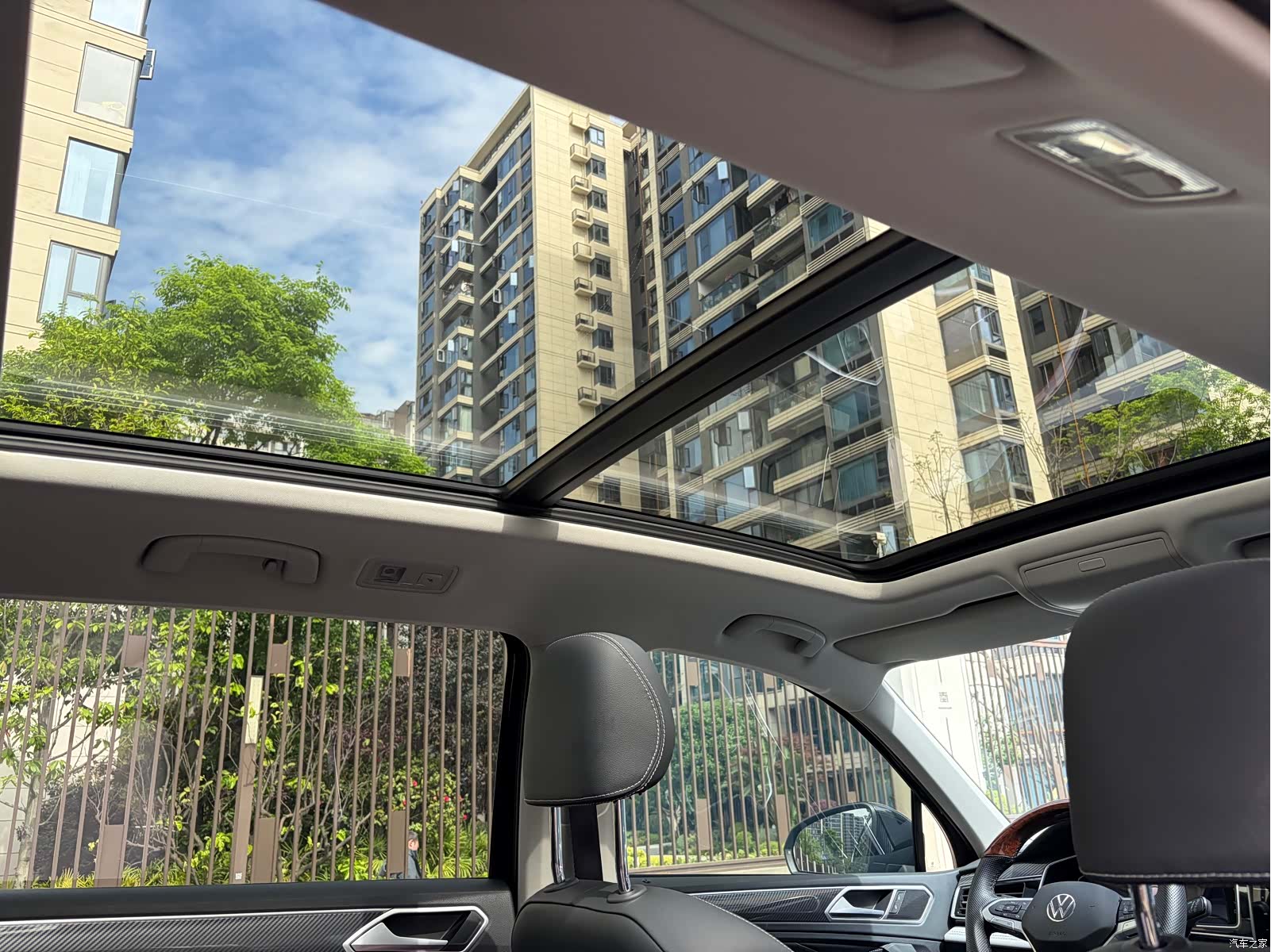 Volkswagen Tiguan L, 2025 12