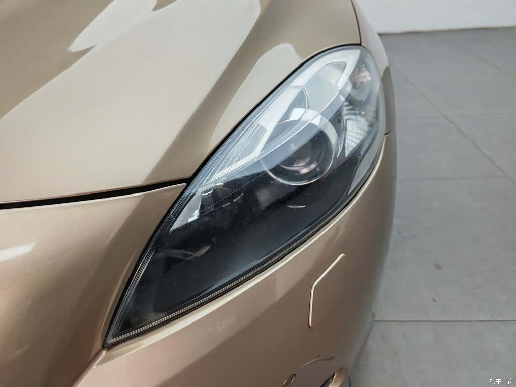 Volvo V40, 2015 7