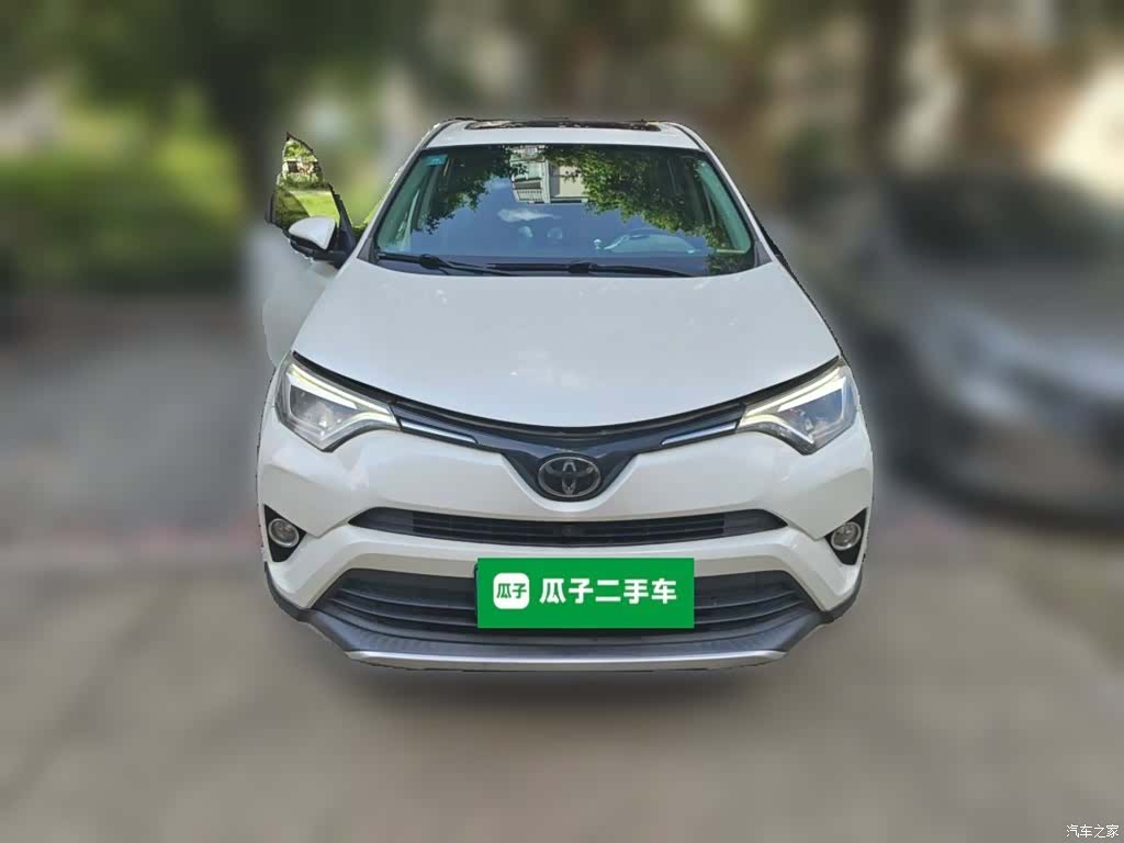 Toyota RAV4, 2018 24