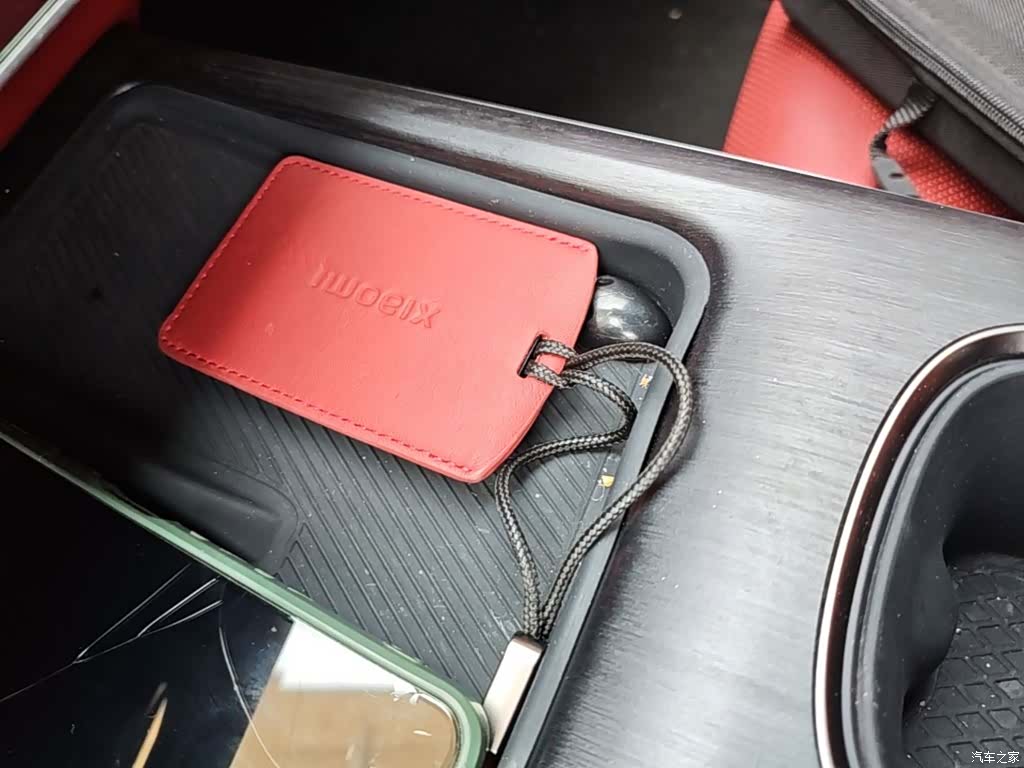 Xiaomi SU7, 2025 9