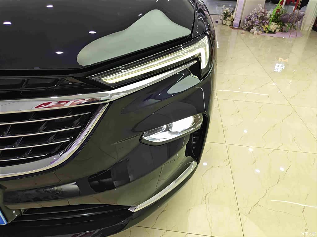 Buick Enclave, 2022 9