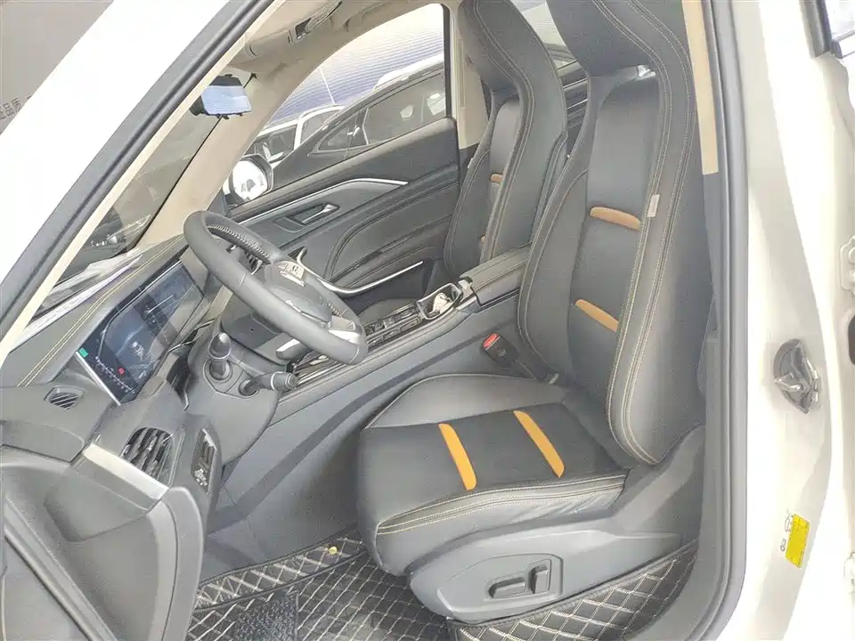 Besturn T77 Besturn T77