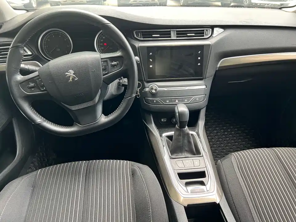 Peugeot 408 Peugeot 408