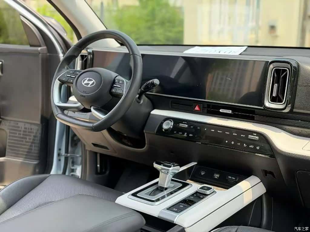 Hyundai ix35, 2024 7