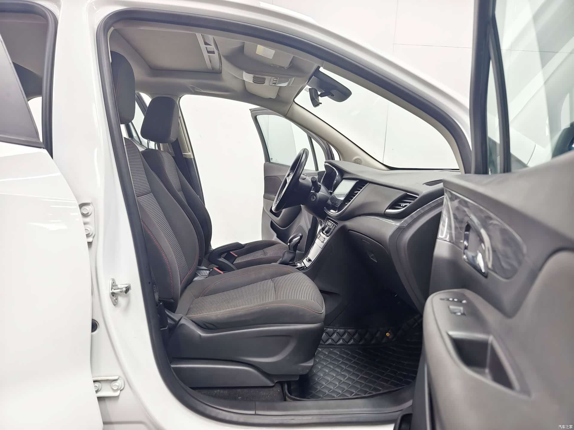 Buick Encore, 2017 14