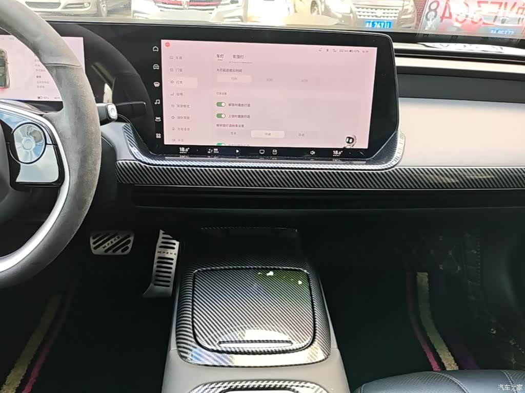 Xpeng P7, 2022 13