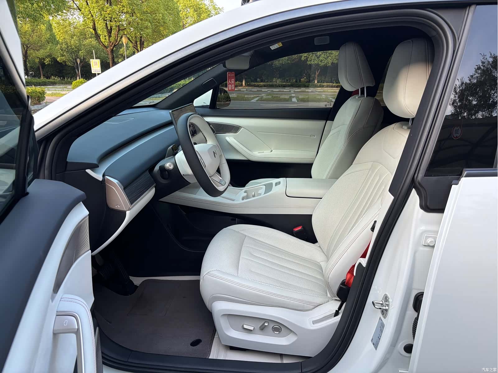 NIO L60, 2024 8
