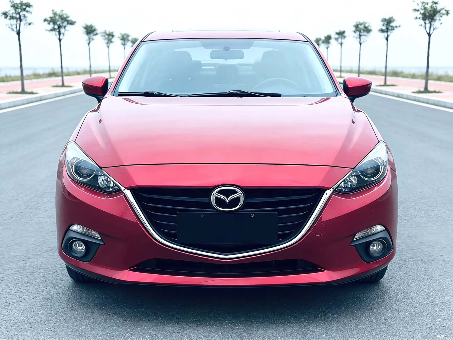 Mazda Mazda3, 2015 2
