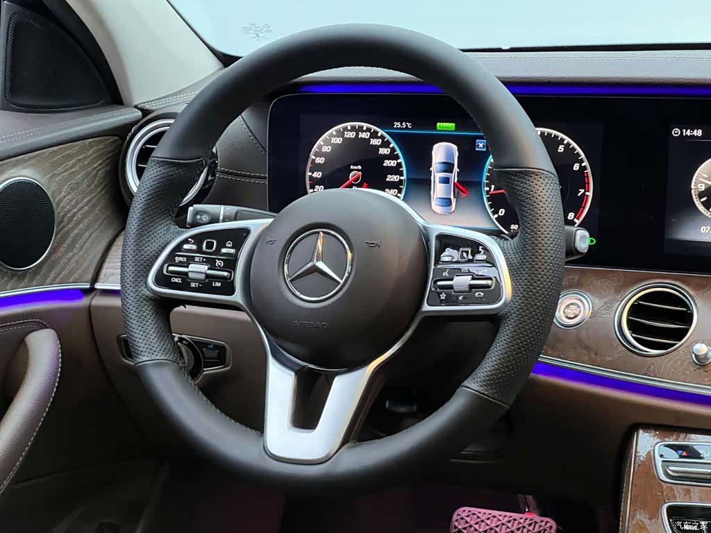 Mercedes-Benz E-Class, 2019 23