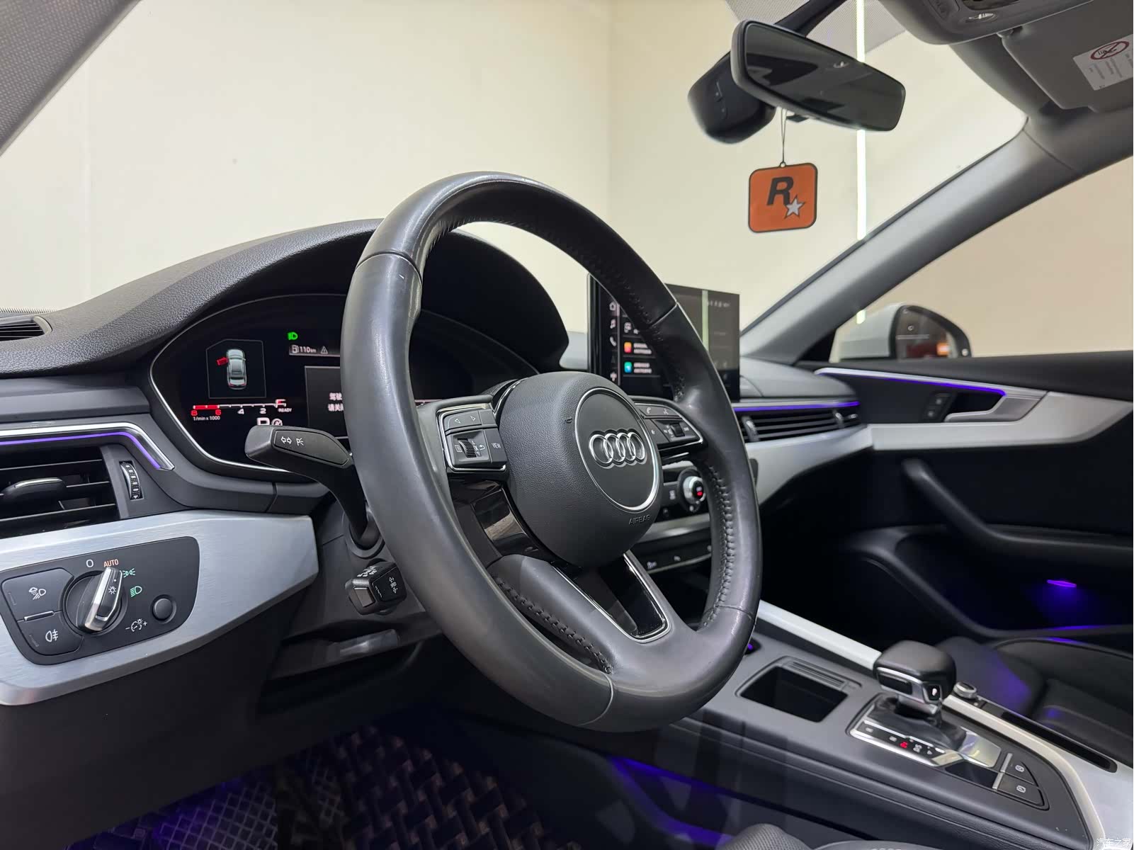 Audi A4L, 2021 12