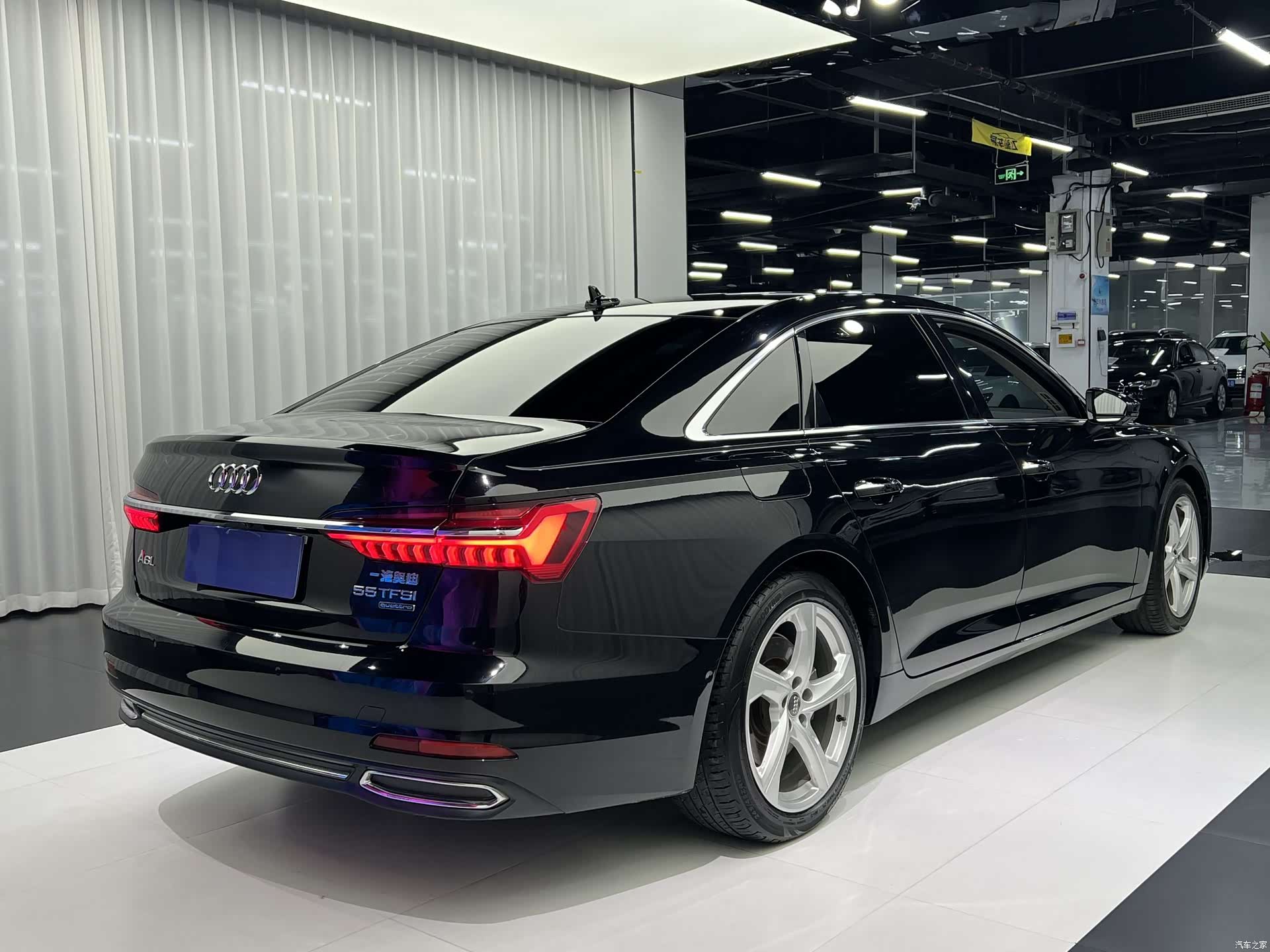 Audi A6L, 2020 11