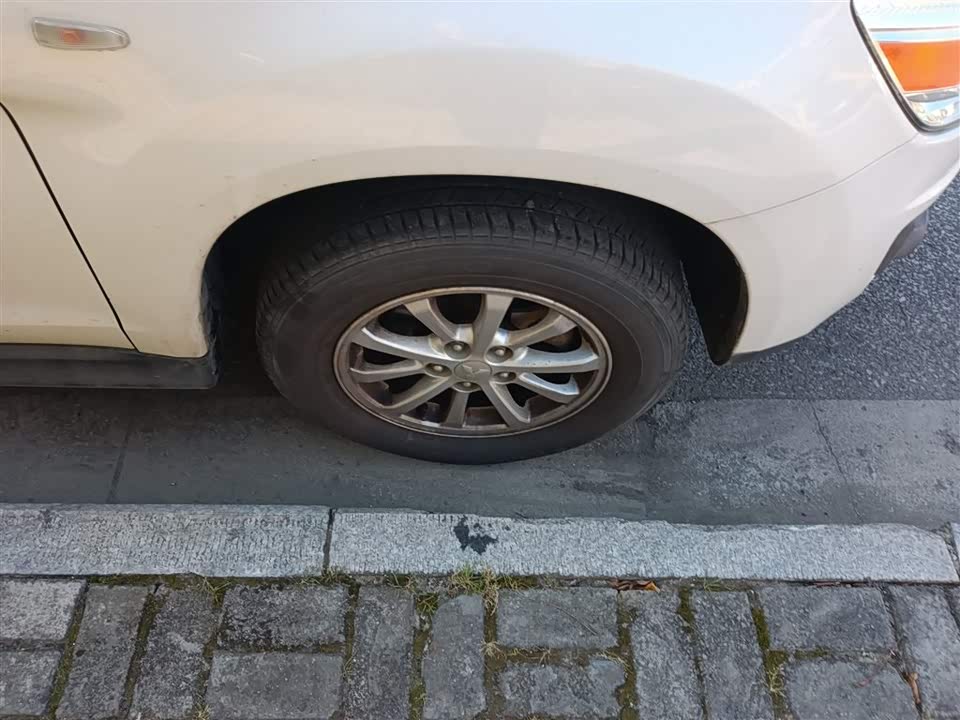 Mitsubishi Jinxuan ASX