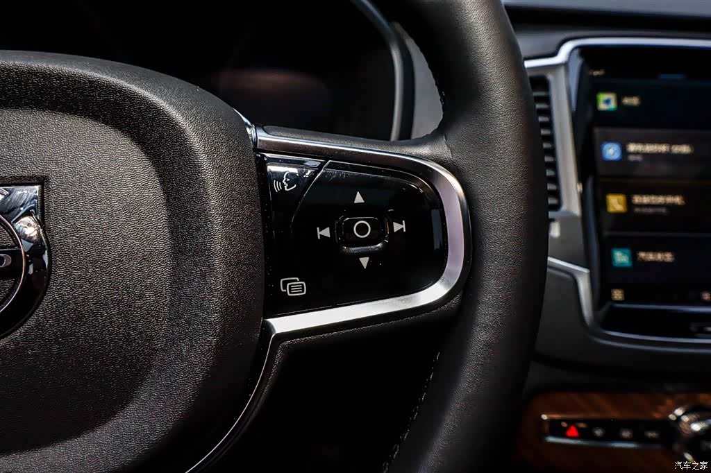 Volvo XC90, 2024 15