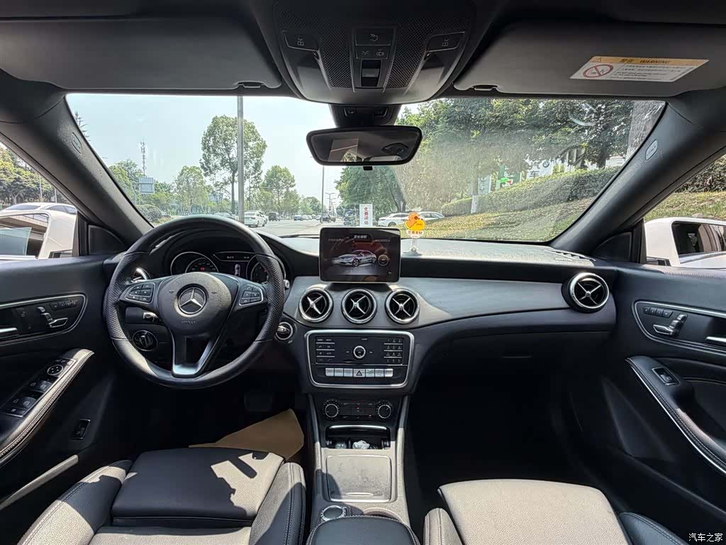 Mercedes-Benz CLA, 2018 13