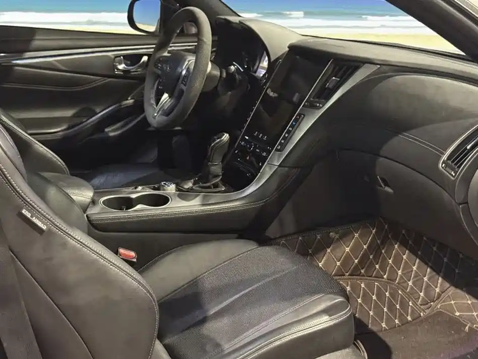 Infiniti Q60 Infiniti Q60