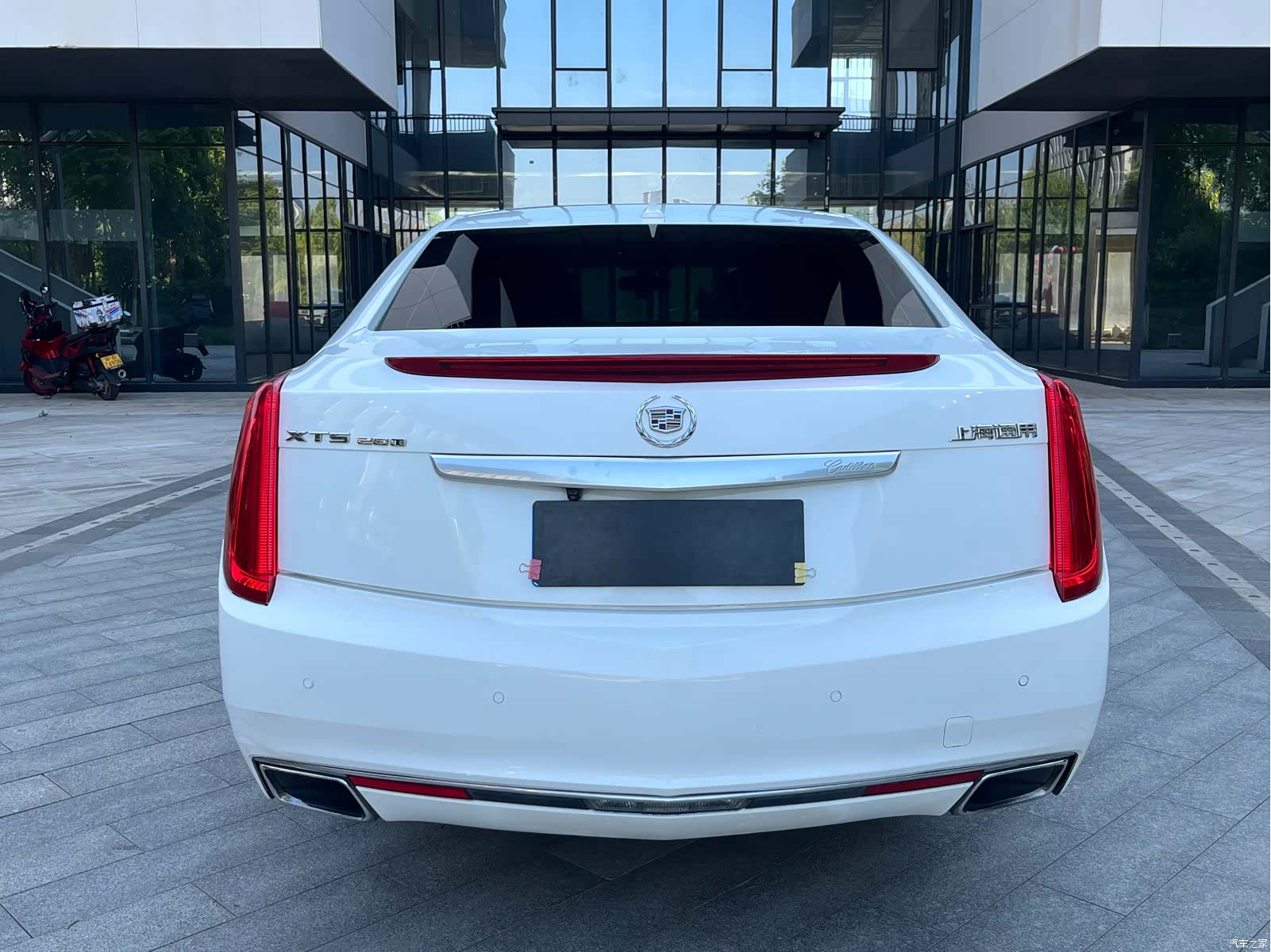 Cadillac XTS, 2015 все фото