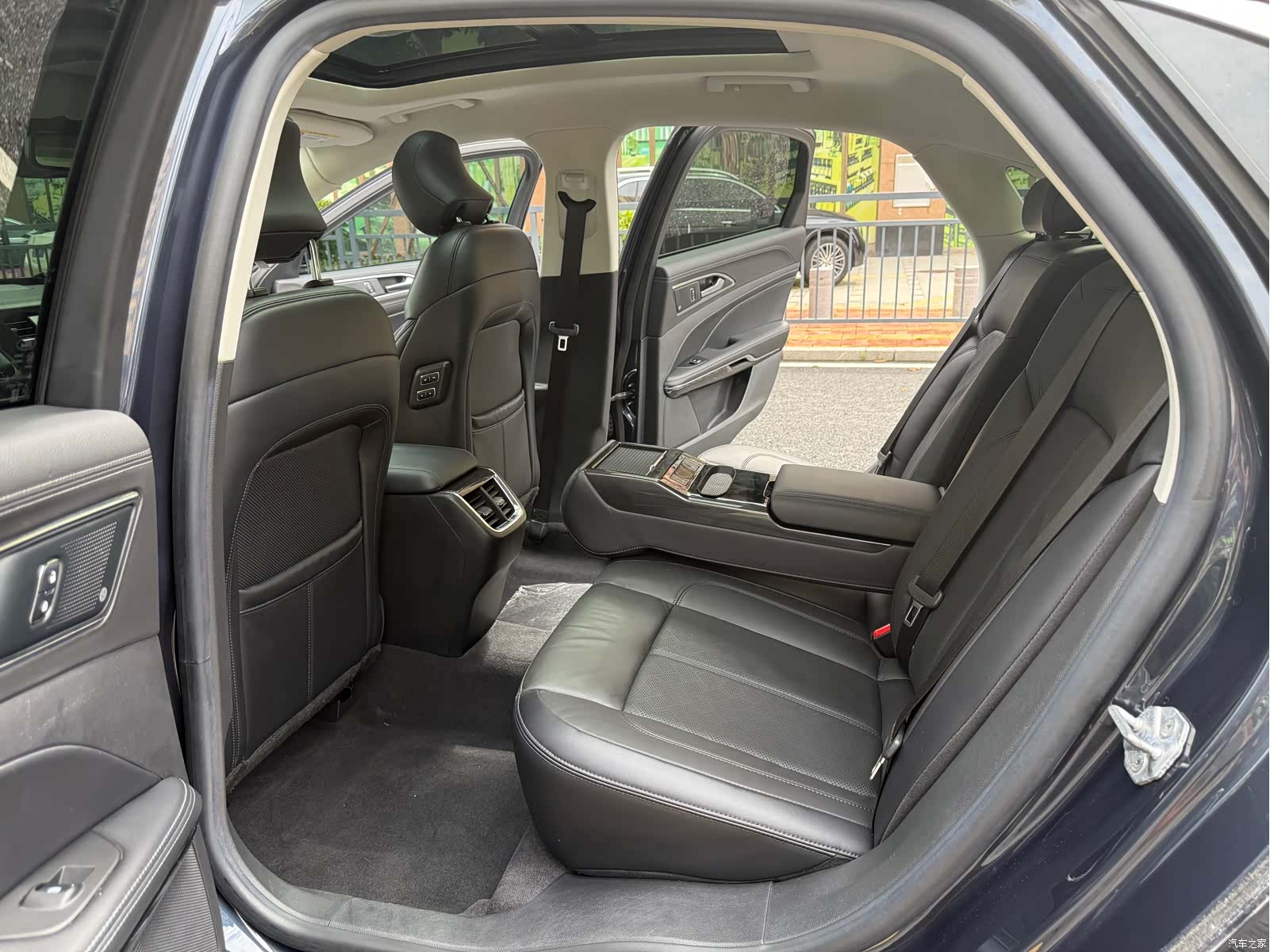 Ford Taurus, 2021 15