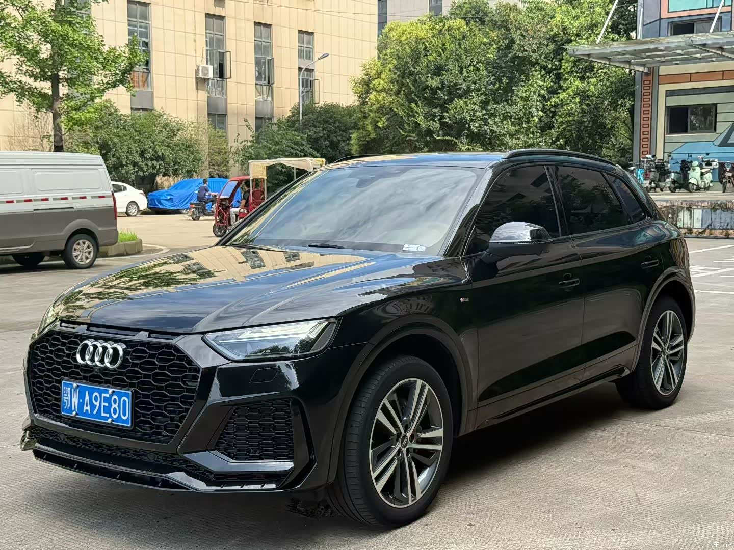 Audi Q5L, 2023 1